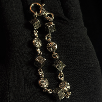 Chrome Hearts Dice And Cross Ball Bracelet 18 CM სამაჯური